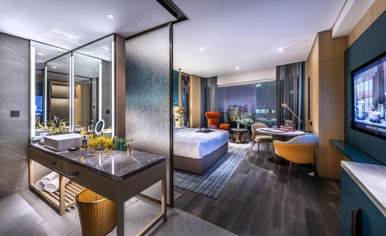 Guangzhou Elegant Hotel Exterior photo